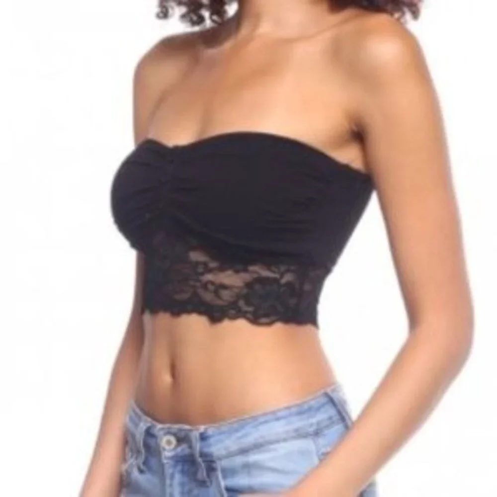 Black Lace Bandeau Top With Button Detail & Contrast Lace Trim - Picture 4 of 5